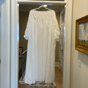 Nap white dress (bw)